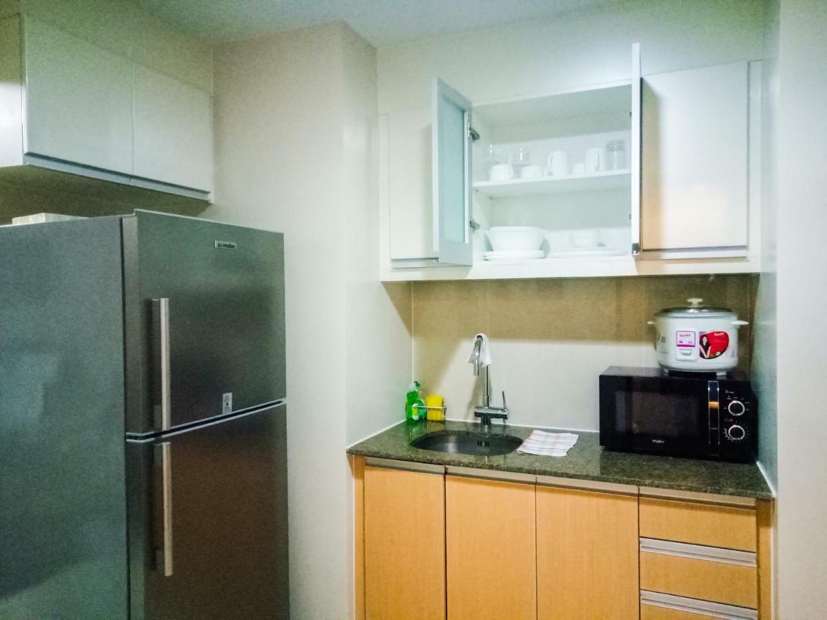 Uptown Mall Area Fort Bonifacio Manila Apartment Екстериор снимка