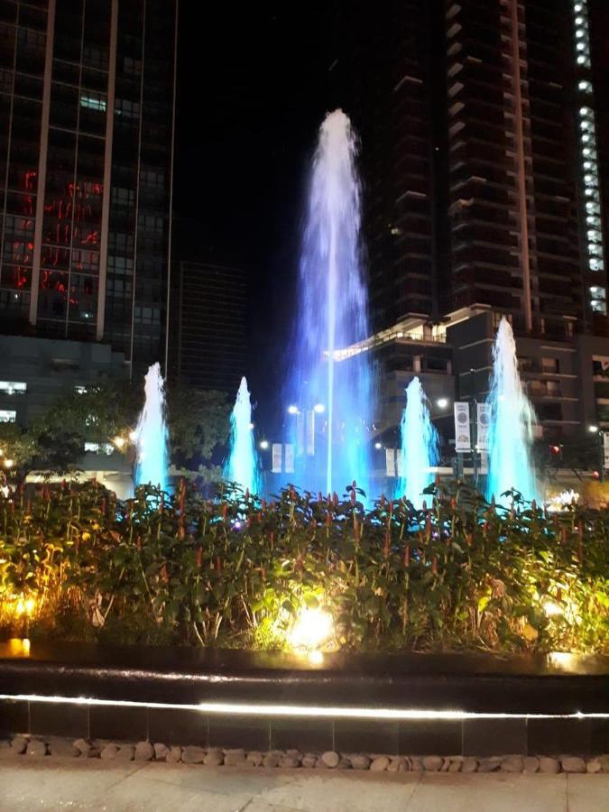 Uptown Mall Area Fort Bonifacio Manila Apartment Екстериор снимка